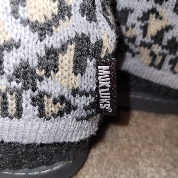 Size 5/6 Muk Luks EEUC - Picture 5 of 6